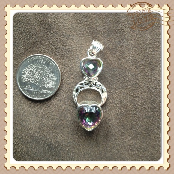 Double heart pendant - Picture 3 of 3