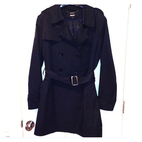 *Sold in Bundle*Reduced**Black Trench Coat - Picture 1 of 3