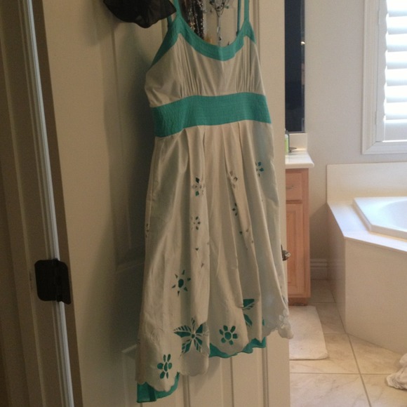 Guess sundress - Picture 3 of 3