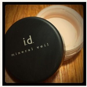 ❌RESERVED BUNDLE❌ MINERAL VEIL + 2 scarves