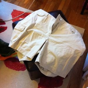 Jones if New York short