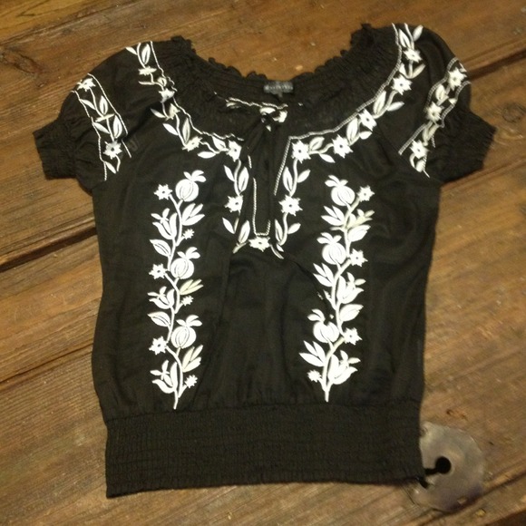 Bundle! Four blouses.