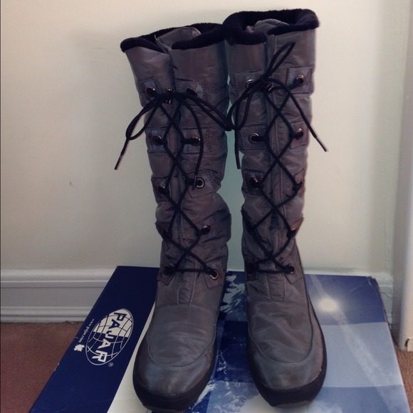 ❄❄PRICED TO SELL Pajar charc grey waterproof boots