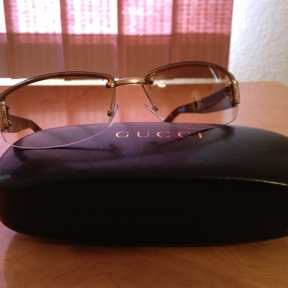 Authentic Gucci sunglasses!