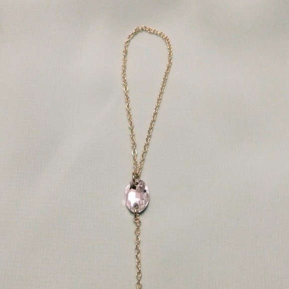 1 Gold Tone Oval Swarovski Hand Chain Bracelet