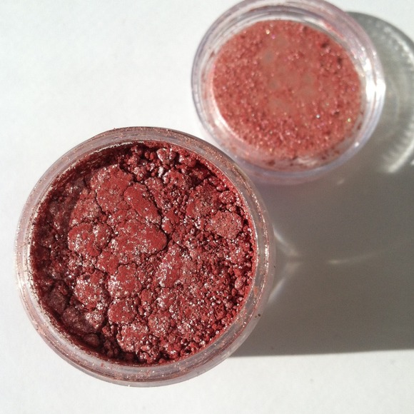 💰sold in bundle💰MAC pigments. - Picture 3 of 4