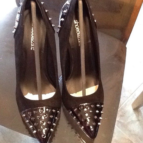 Spike - Picture 3 of 4