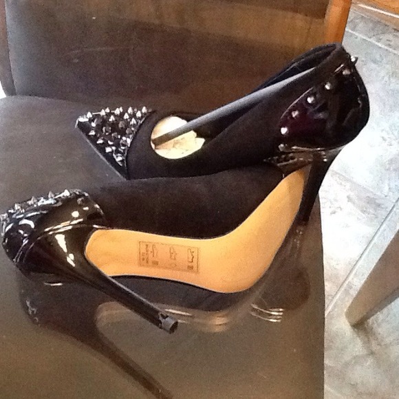 Spike - Picture 4 of 4