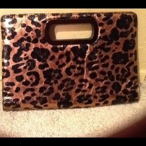 Leopard clutch purse