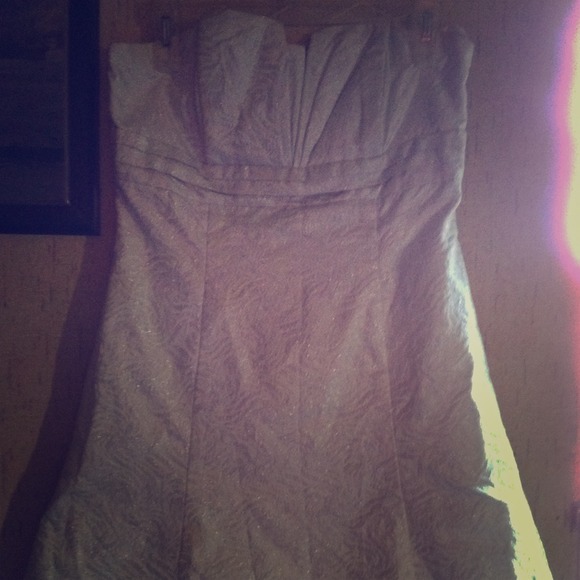 Short, white, sleeve-less pageant dress