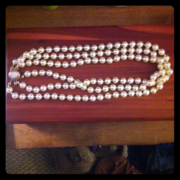Reduced Price! 3 Strand Pearl Choker