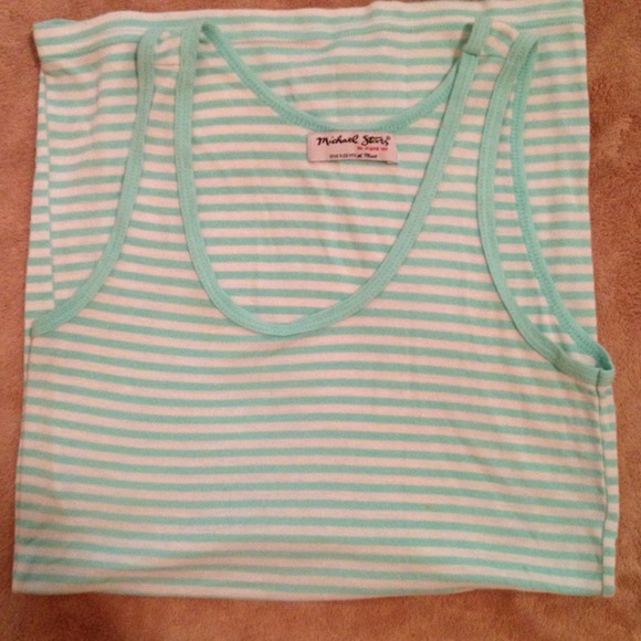 ❌Sold in bundle❌Michael Stars striped tank