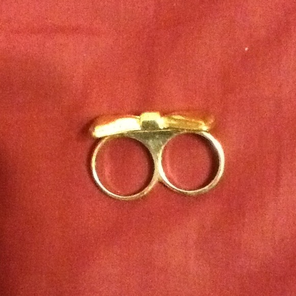 Gold bow double ring - Picture 2 of 2
