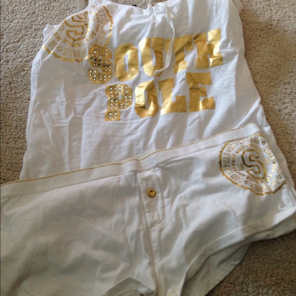 Sleepwear