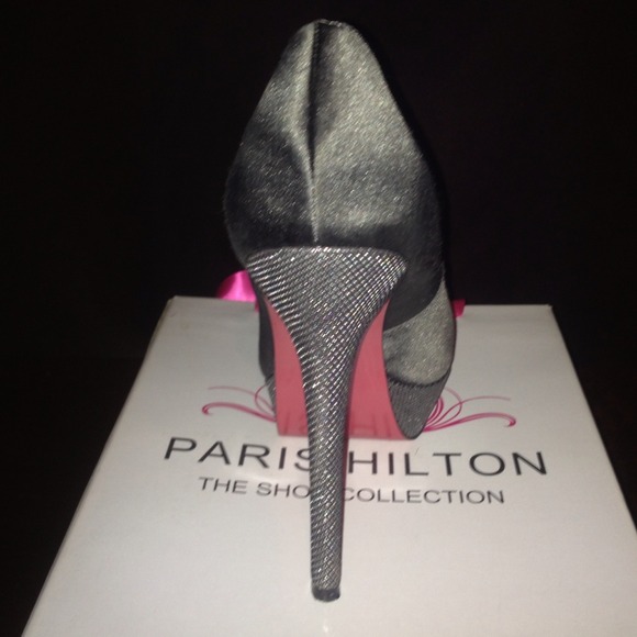 Pumps - Picture 3 of 4