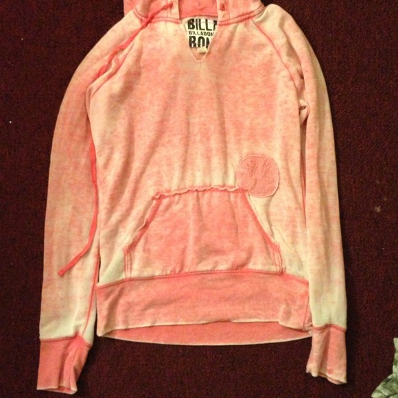 Billabong Sweaters - Pink billabong sweatshirt!