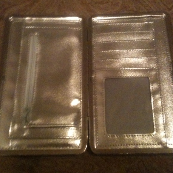 Traded!!!!! - Picture 2 of 4