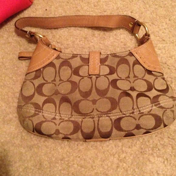 Coach Purse - Picture 3 of 3