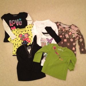 🚫SOLD🚫🌼Bundle of 7 girls long sleeve Tshirts🌼
