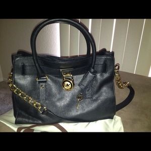 Authentic Michael Kors Hamiliton Satchel