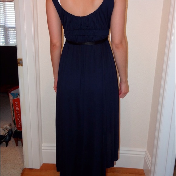 Dark blue dress with satin tie - Picture 3 of 3