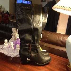 🚫SOLD-BUNDLED-Size 9M-Sonoma Boot🚫
