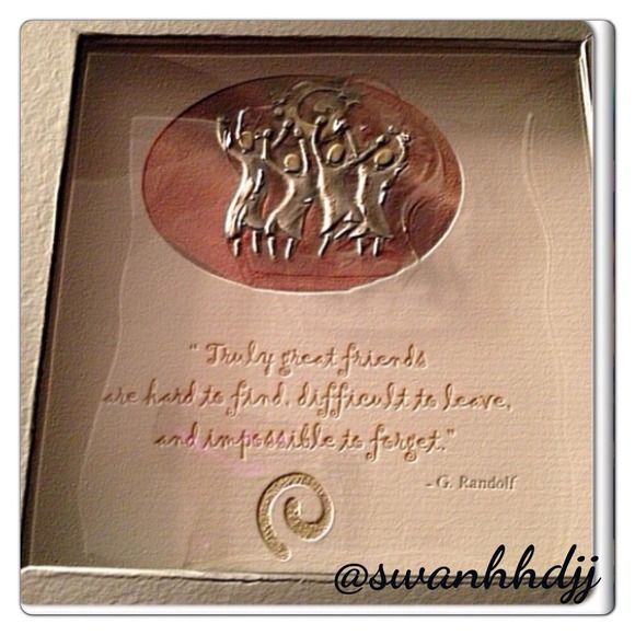 Gift Brooch with Presentation box