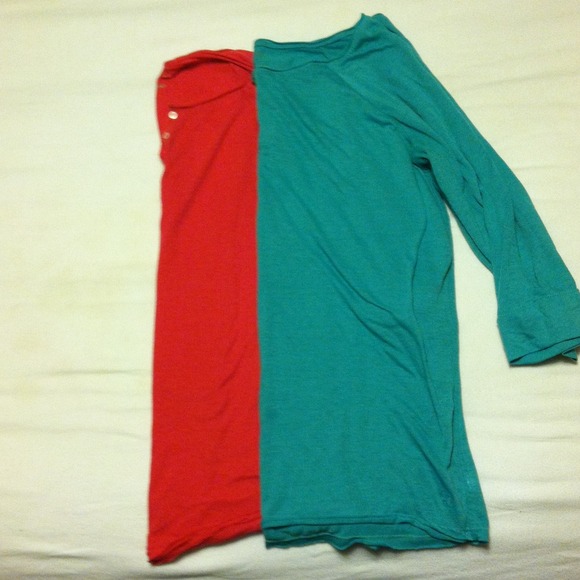 Bundle of American eagle shirts.