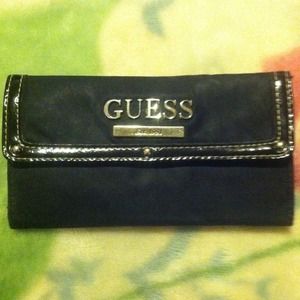 Guess Wallet