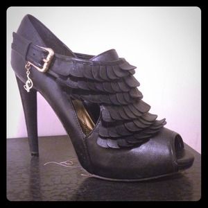 ✨✨New price✨✨Black Peep toe stiletto