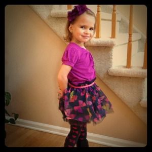 🔴SOLD🔴 💜💖 Girls Tutu & tshirt outfit 💖💜
