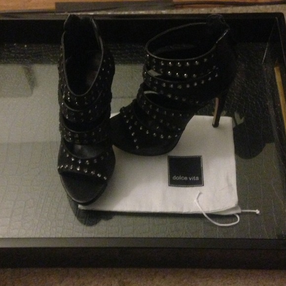 Dolce Vita Vera Black Platform Heels