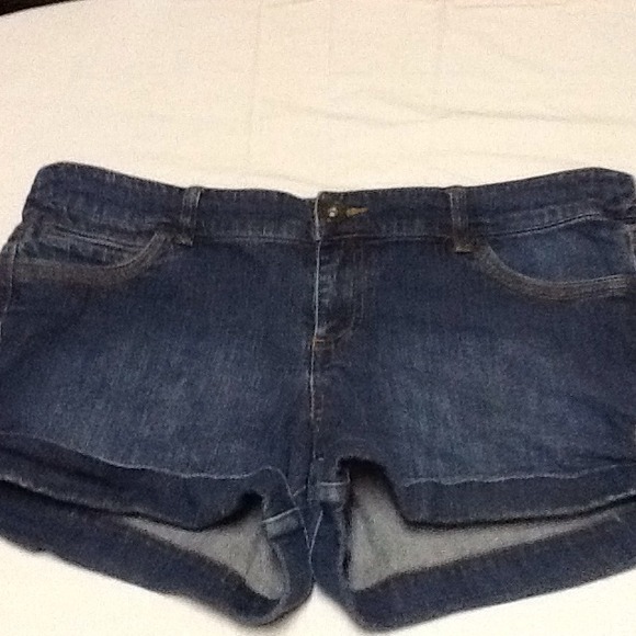 Bundle Torrid shorts and orange top