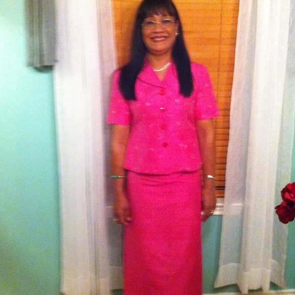 Original Thai silk dress hand made in Thailand. - Picture 2 of 3