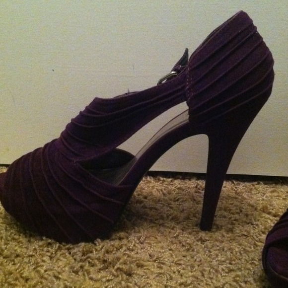Purple Peep Toe Heels - Picture 2 of 4