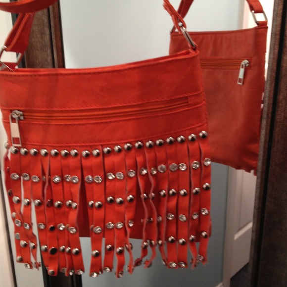❌SOLD❌Orange Cross body Bag - Picture 2 of 3