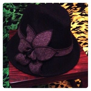 -SOLD-Black tilt fedora