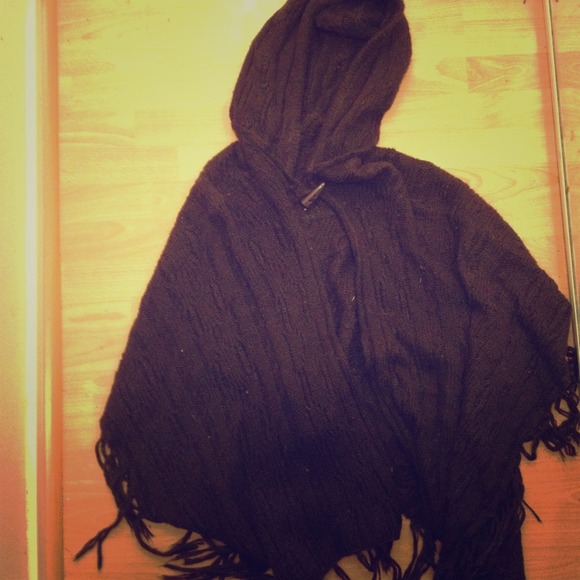 Brown hooded shawl/cape