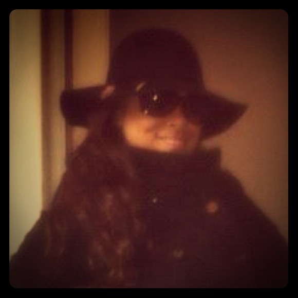 Winter wool floppy hat