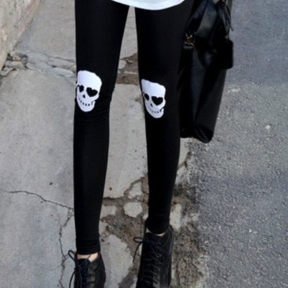 ✂SOLD✂ Scull leggings - Picture 1 of 1