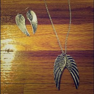 Sold* Necklace and earrings!