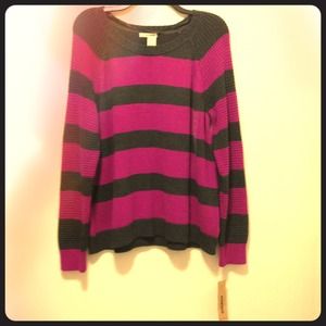 NWTDKNY JEANS SWEATER