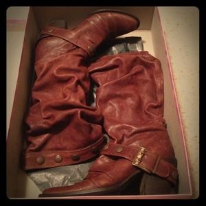 REDUCED 100$ Barbara Bucci Italian leather boots
