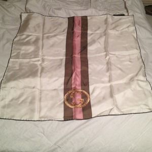Gucci scarf