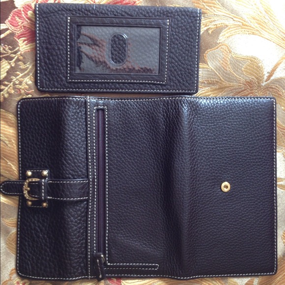Dooney & Bourke wallet - Picture 3 of 3