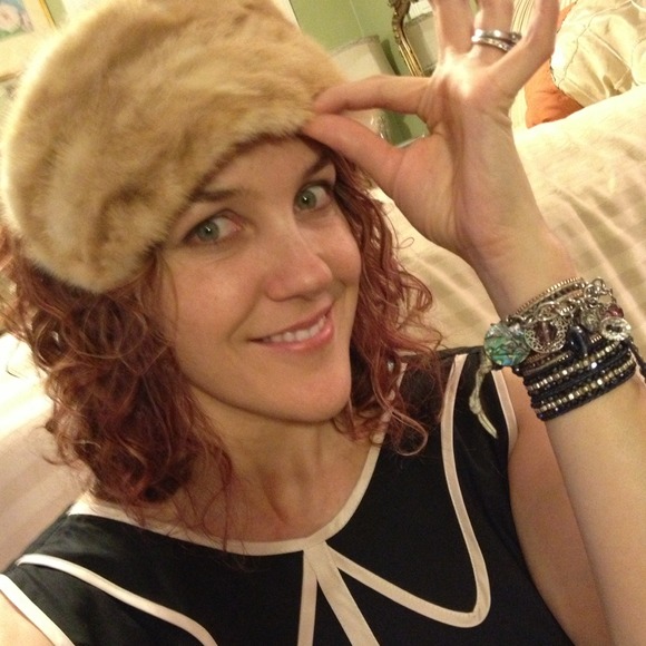 Vintage Fur Hat Band! - Picture 3 of 3