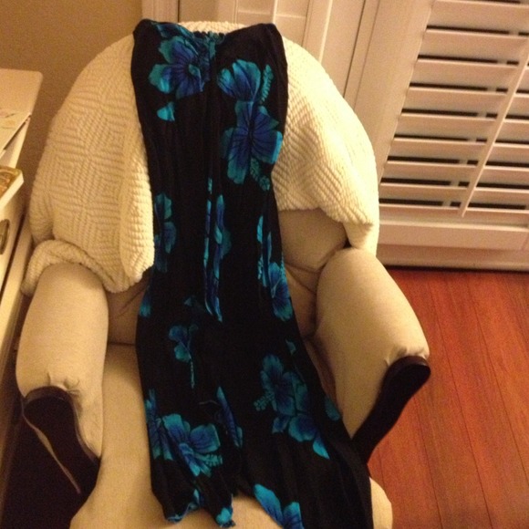Hawaiian Dress