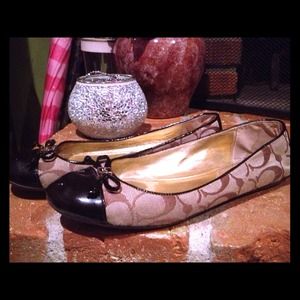 💖Coach signature flats💖