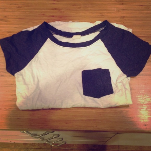 Plain Navy & White Tee with pocket