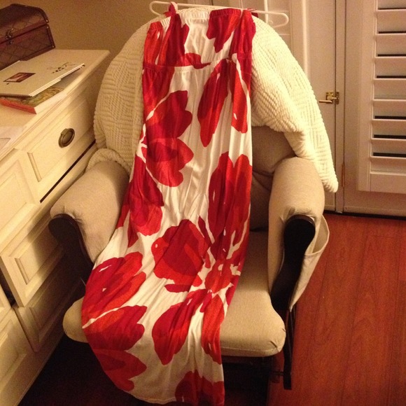 ✋SOLD Maternity Sun Dress - Picture 1 of 3
